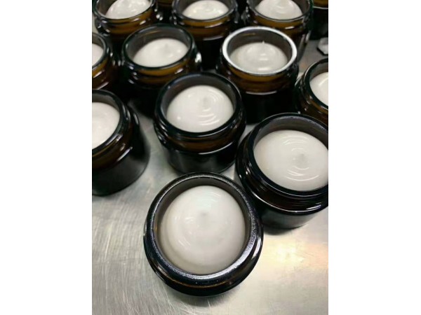小白膏