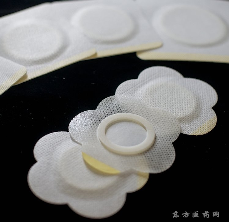 東進藥業(yè)膏藥代加工膏藥布裸貼代加工招代理三伏貼定制oem無紡布空貼6*6